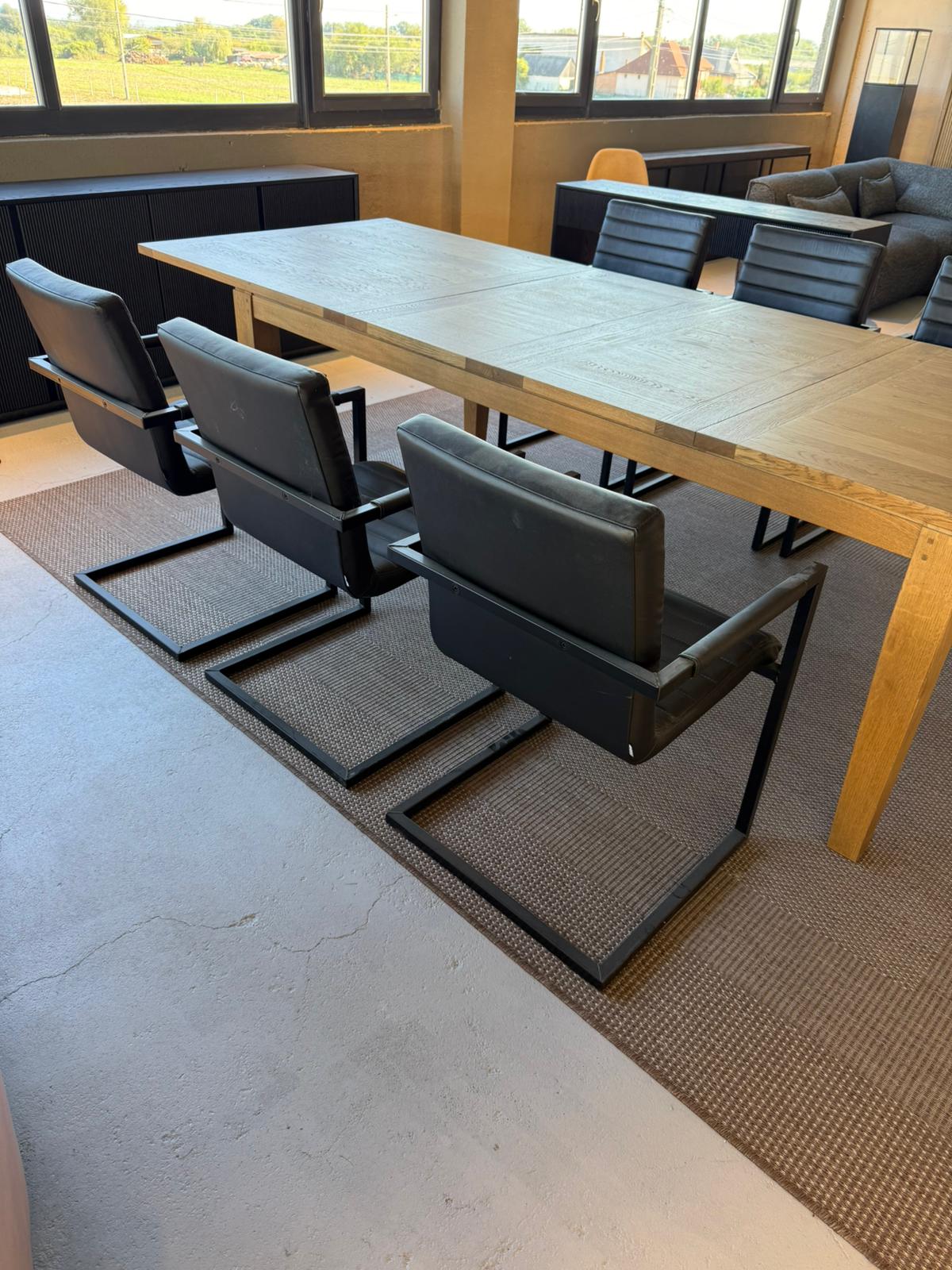 Masa dining extensibila - pe stoc